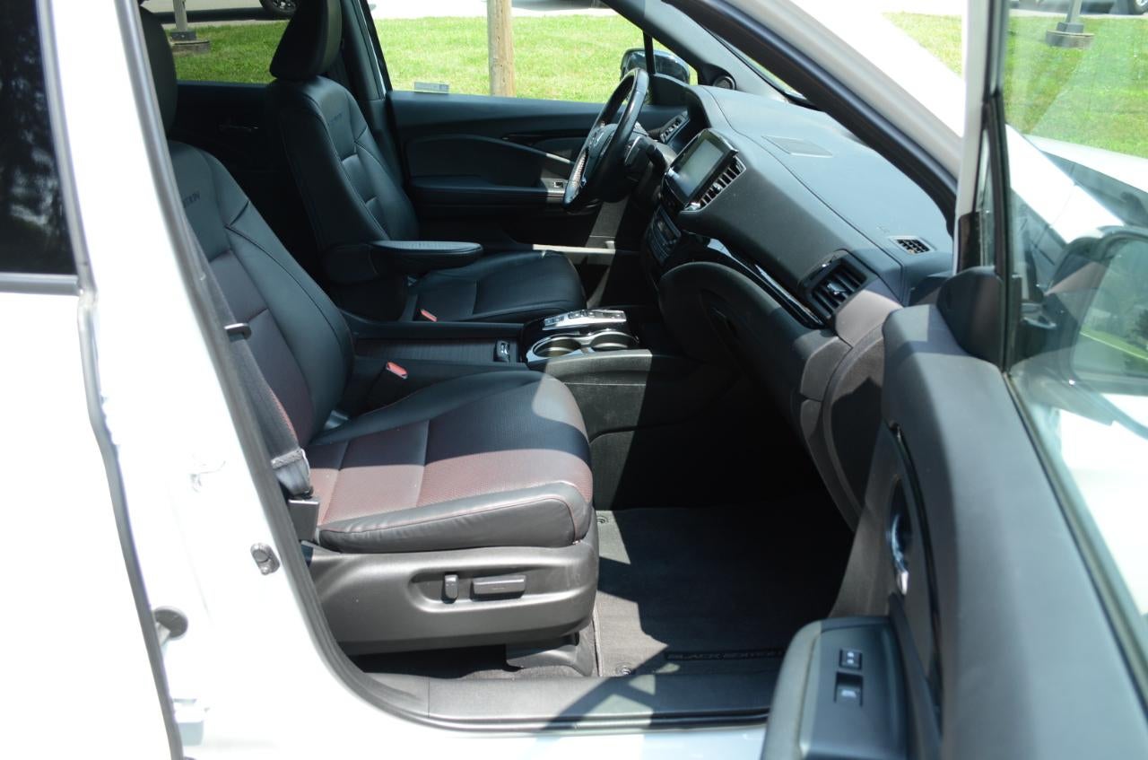 2023 Honda Ridgeline Black Edition