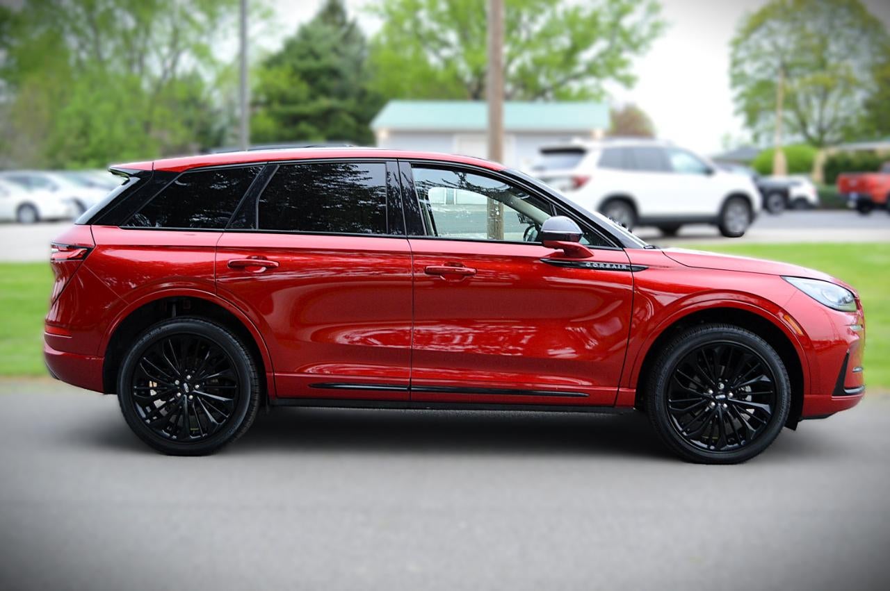 2023 Lincoln Corsair Base AWD