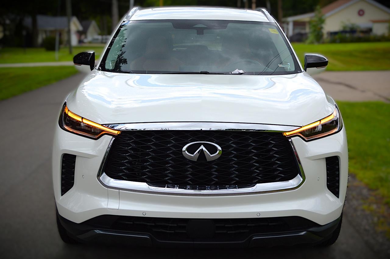2023 INFINITI QX60 SENSORY AWD