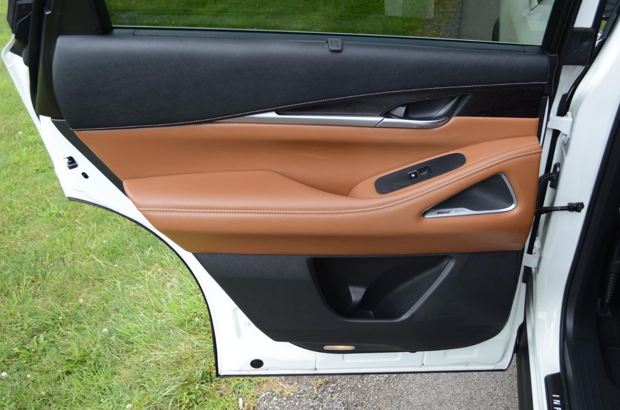 2023 INFINITI QX60 SENSORY AWD