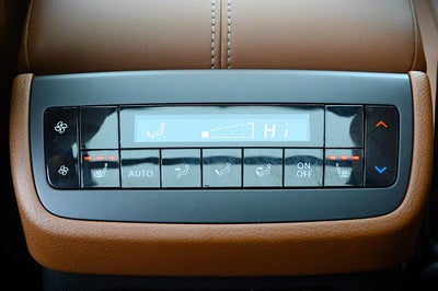 2023 Nissan Pathfinder Platinum 4WD