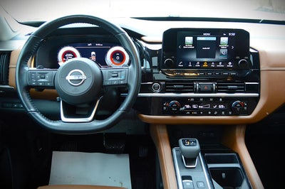 2023 Nissan Pathfinder Platinum 4WD