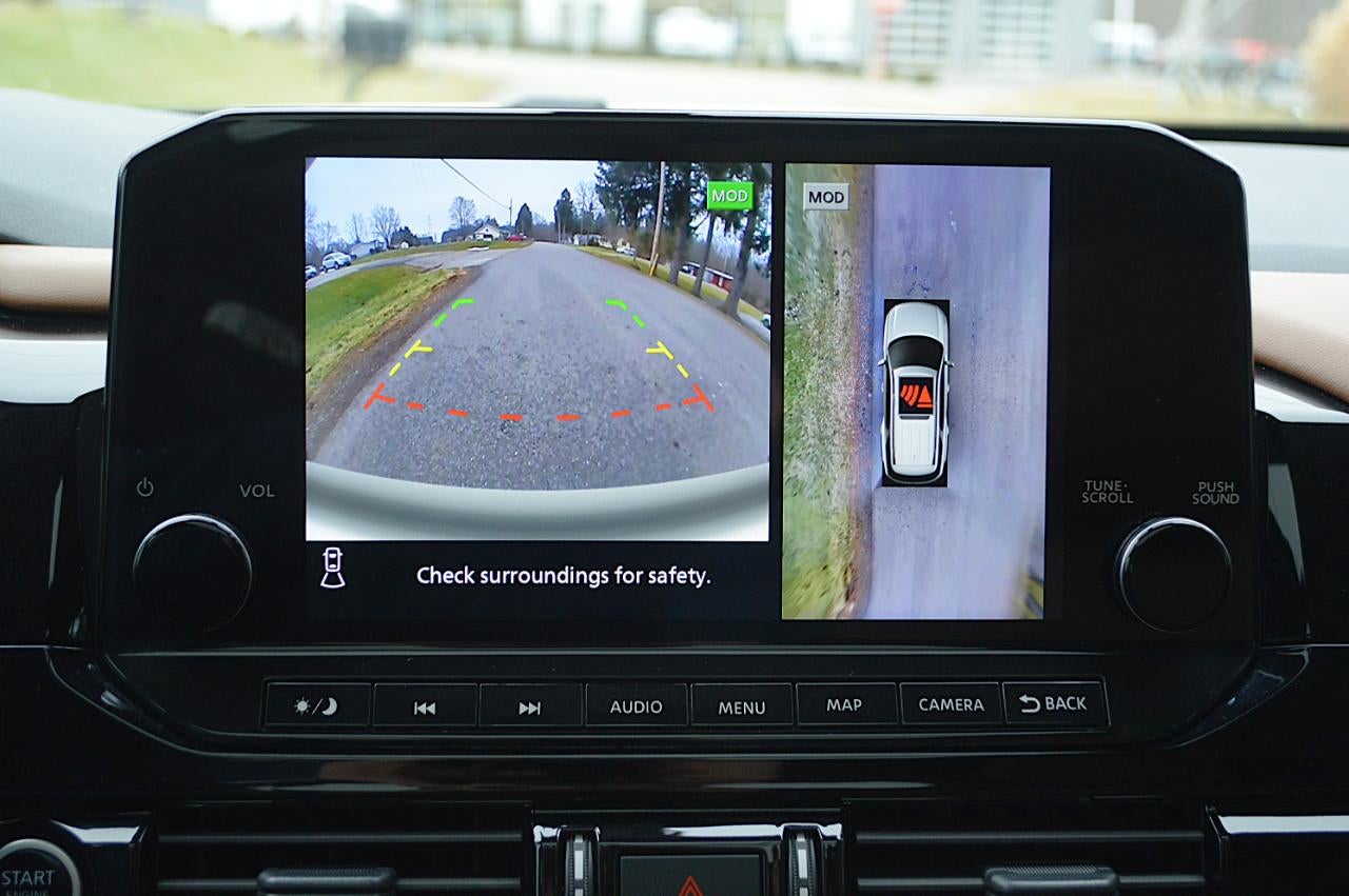 2023 Nissan Pathfinder Platinum 4WD