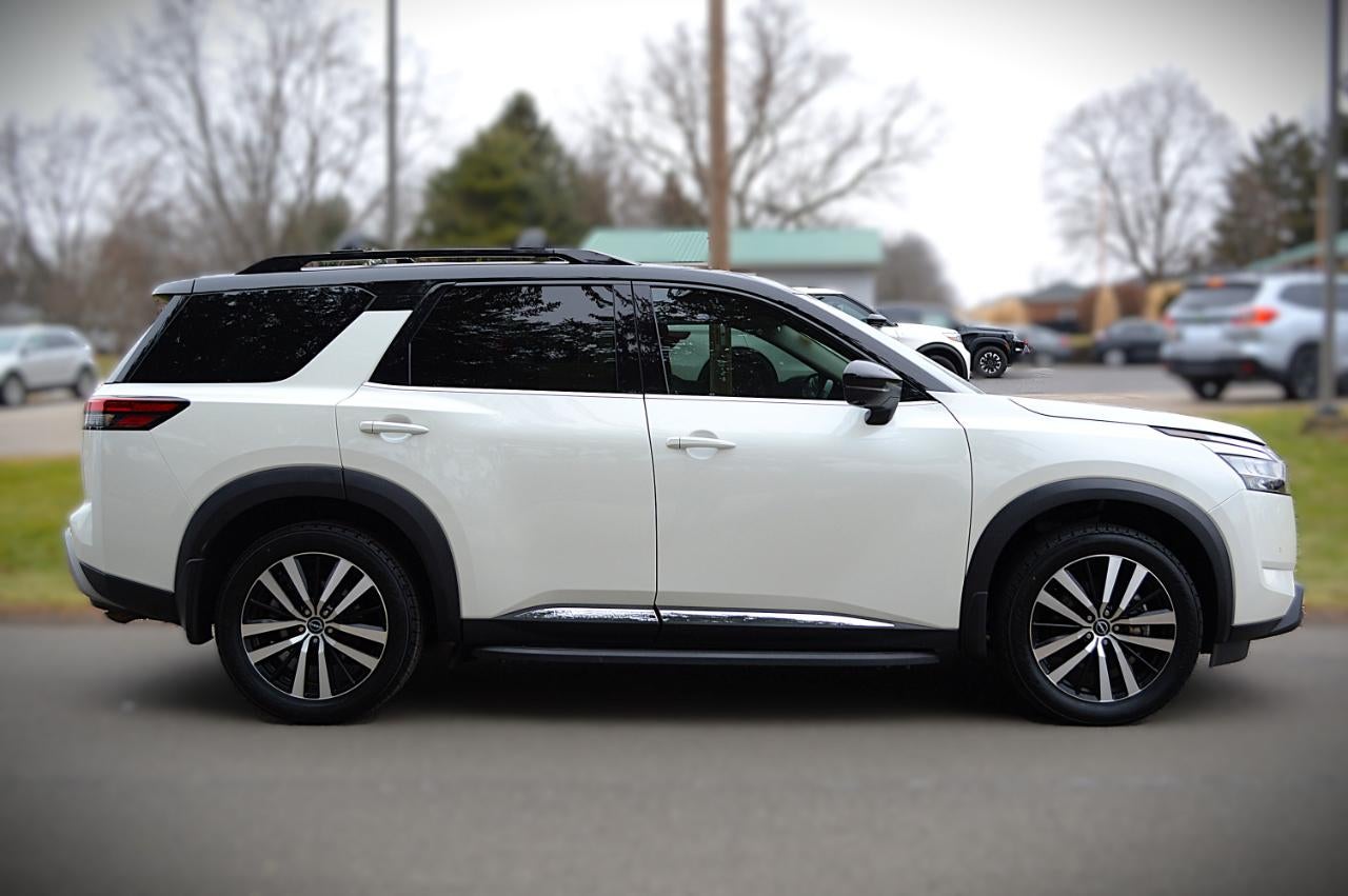 2023 Nissan Pathfinder Platinum 4WD