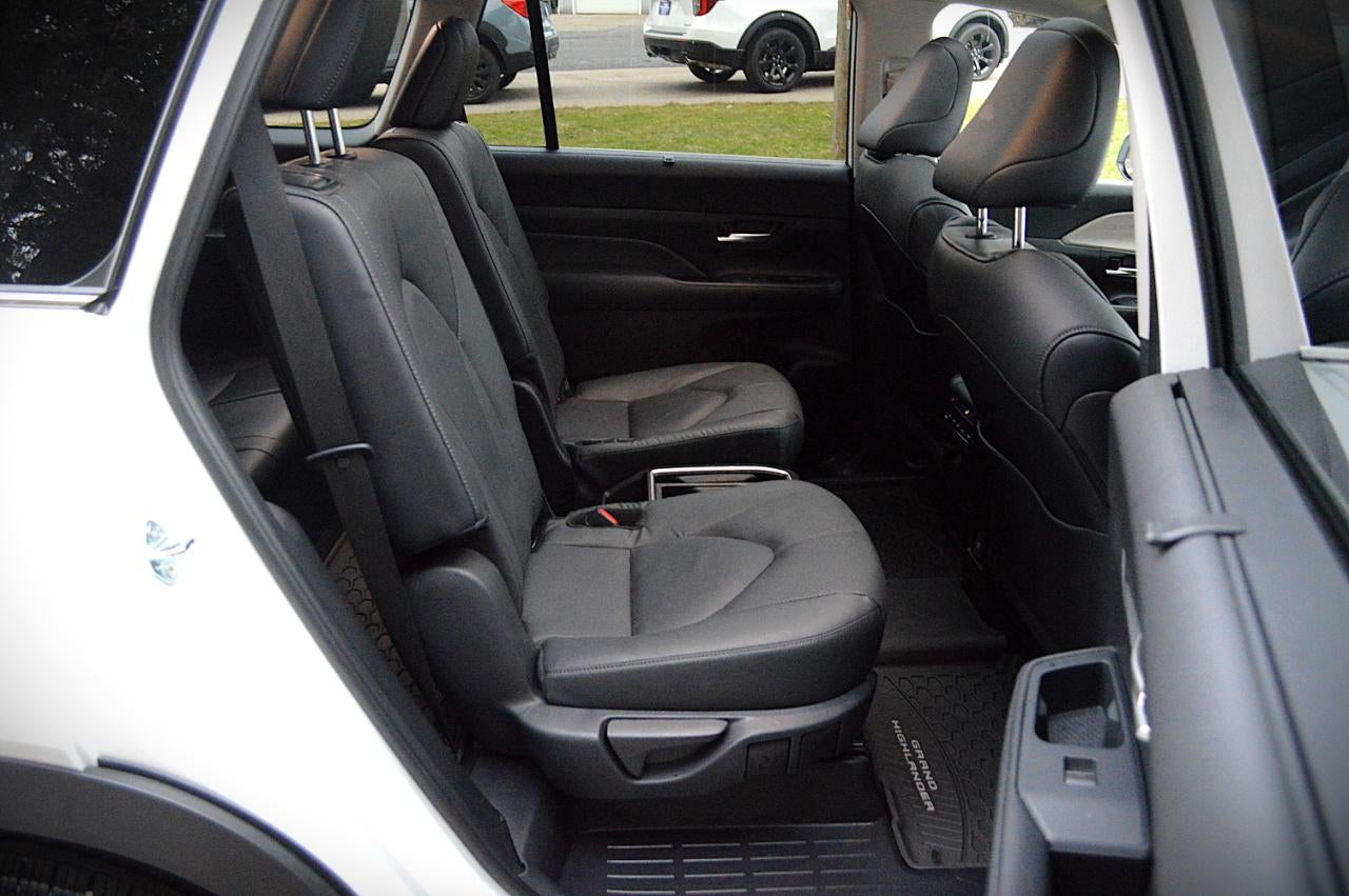 2025 Toyota Grand Highlander Limited AWD