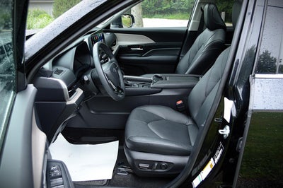 2024 Toyota Grand Highlander Limited AWD
