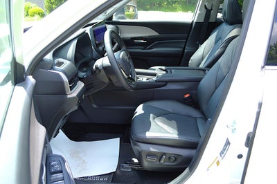 2025 Toyota Grand Highlander Limited AWD