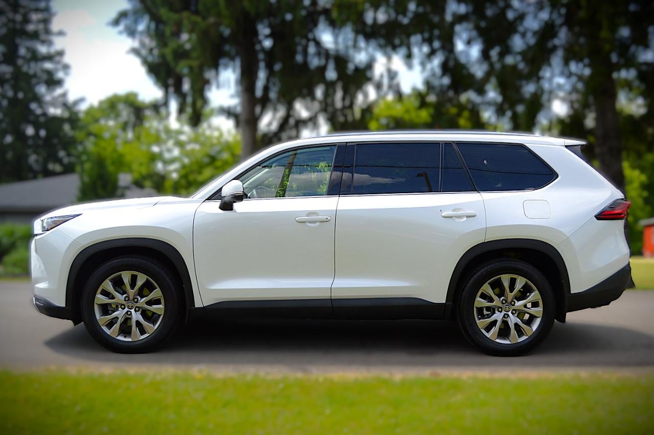 2025 Toyota Grand Highlander Limited AWD