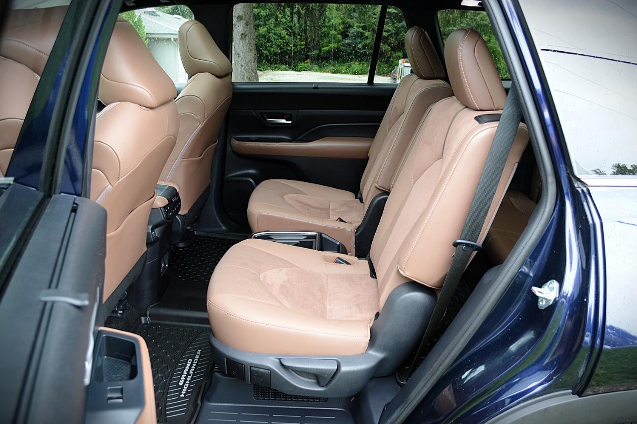 2025 Toyota Grand Highlander Hybrid MAX Platinum AWD