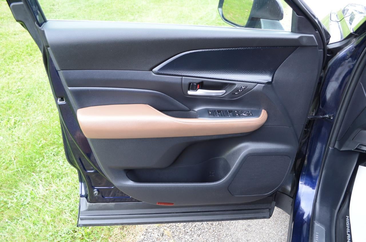 2025 Toyota Grand Highlander Hybrid MAX Platinum AWD