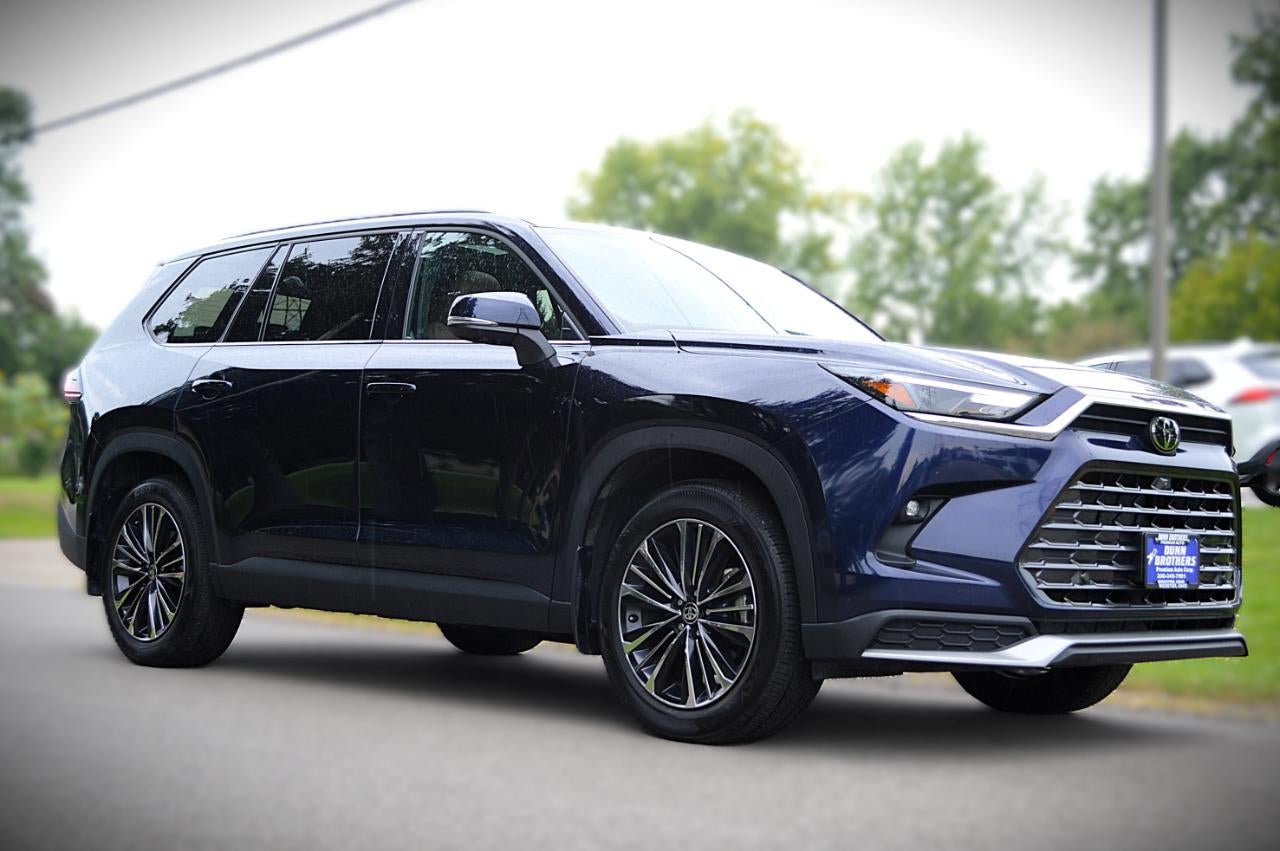 2025 Toyota Grand Highlander Hybrid MAX Platinum AWD