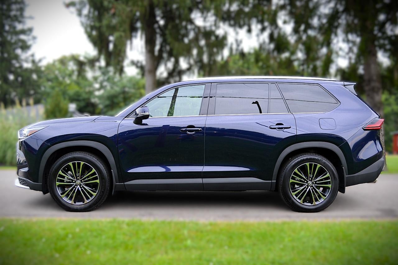 2025 Toyota Grand Highlander Hybrid MAX Platinum AWD