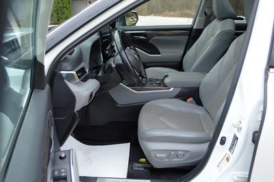 2022 Toyota Highlander Platinum AWD V6