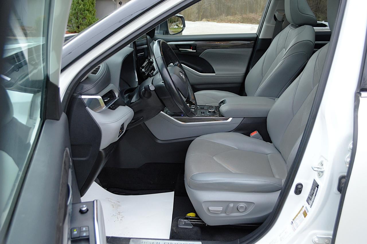 2022 Toyota Highlander Platinum AWD V6