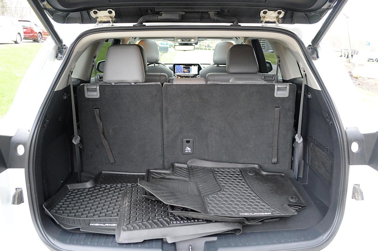 2022 Toyota Highlander Platinum AWD V6