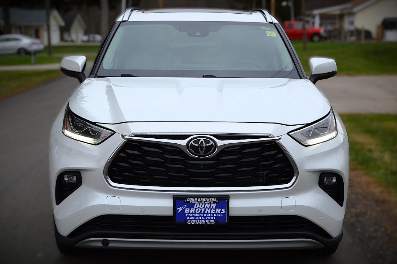 2022 Toyota Highlander Platinum AWD V6