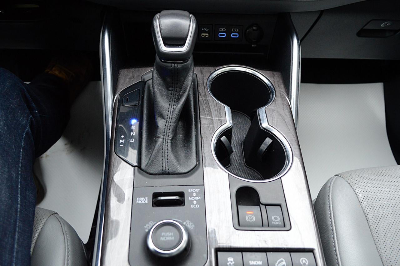 2022 Toyota Highlander Platinum AWD V6