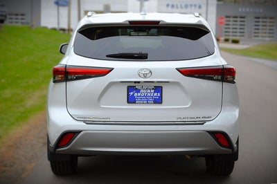 2022 Toyota Highlander Platinum AWD V6