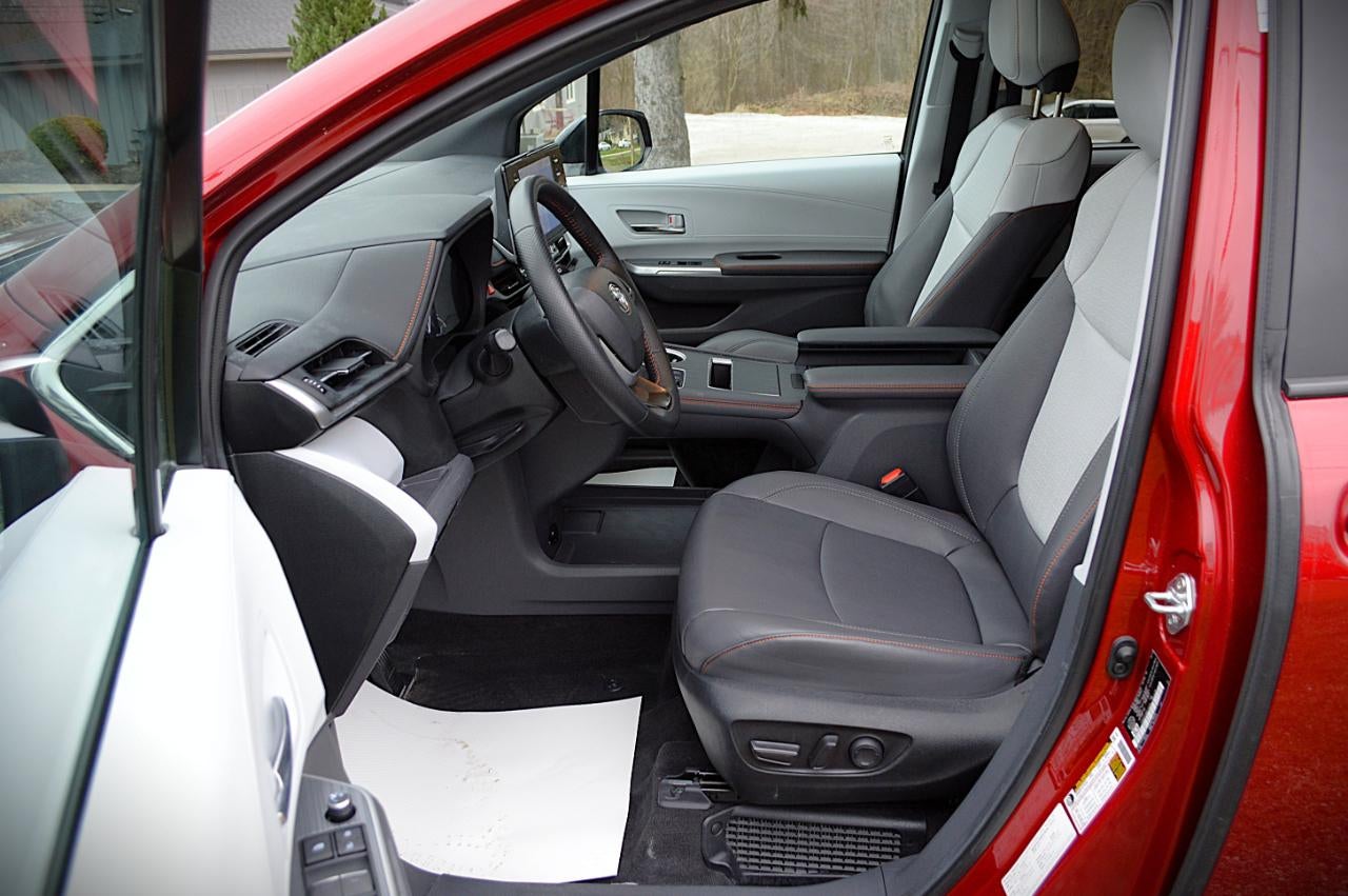 2024 Toyota Sienna XSE