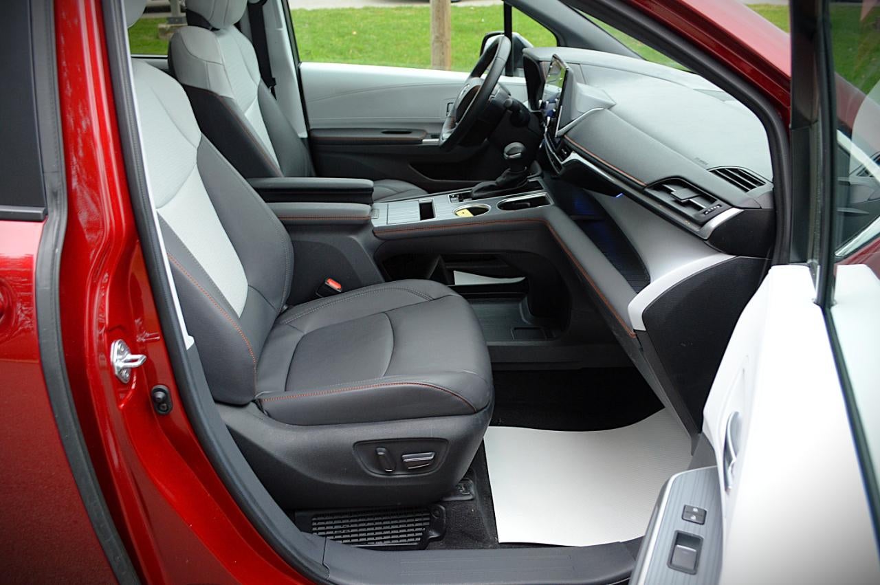 2024 Toyota Sienna XSE