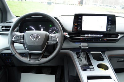 2024 Toyota Sienna XSE
