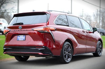 2024 Toyota Sienna XSE