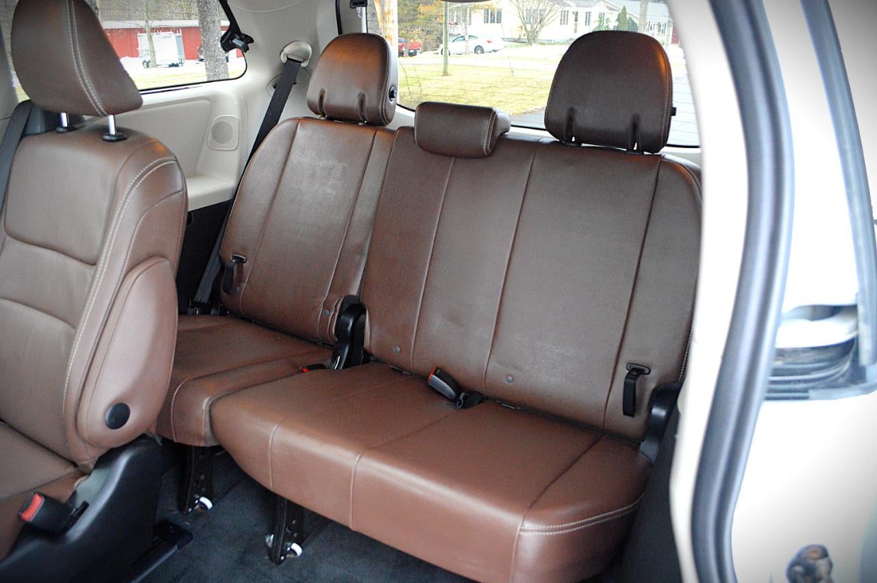 2017 Toyota Sienna Limited Premium 7-Passenger