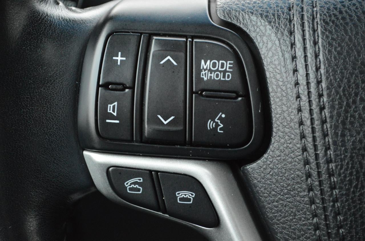 2017 Toyota Sienna Limited Premium 7-Passenger