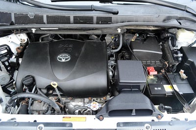 2017 Toyota Sienna Limited Premium 7-Passenger