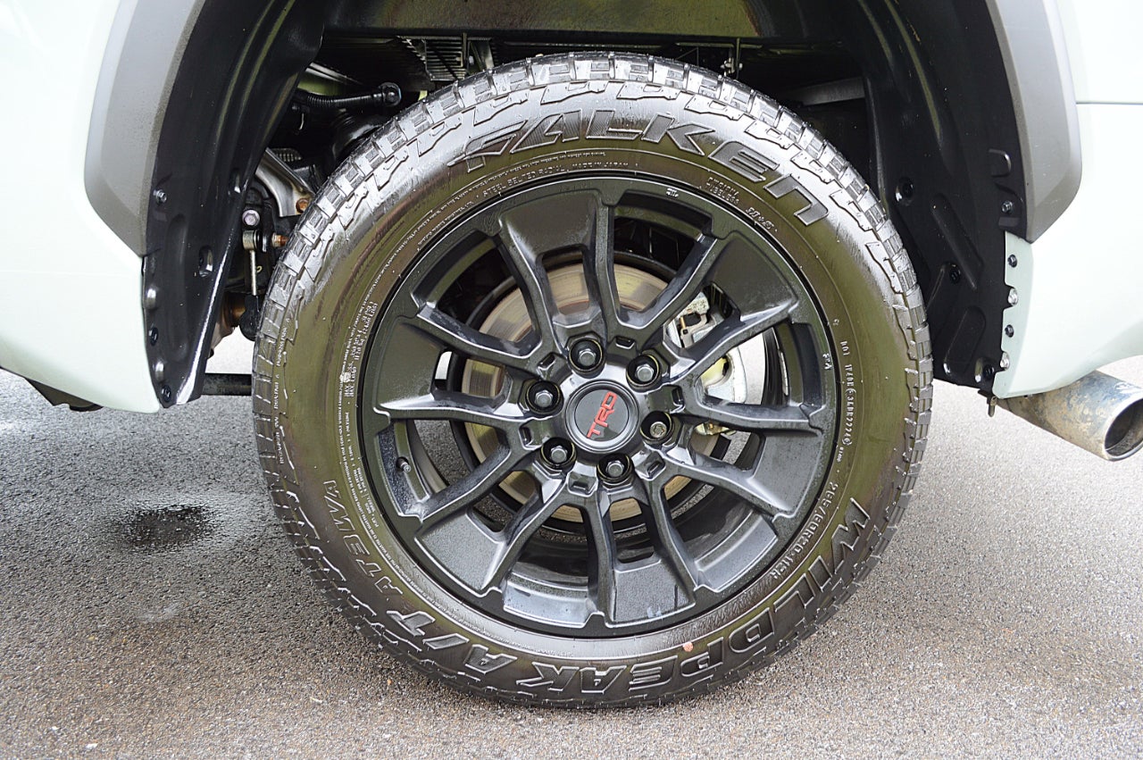 2025 Toyota Tundra SR5 CrewMax 4WD