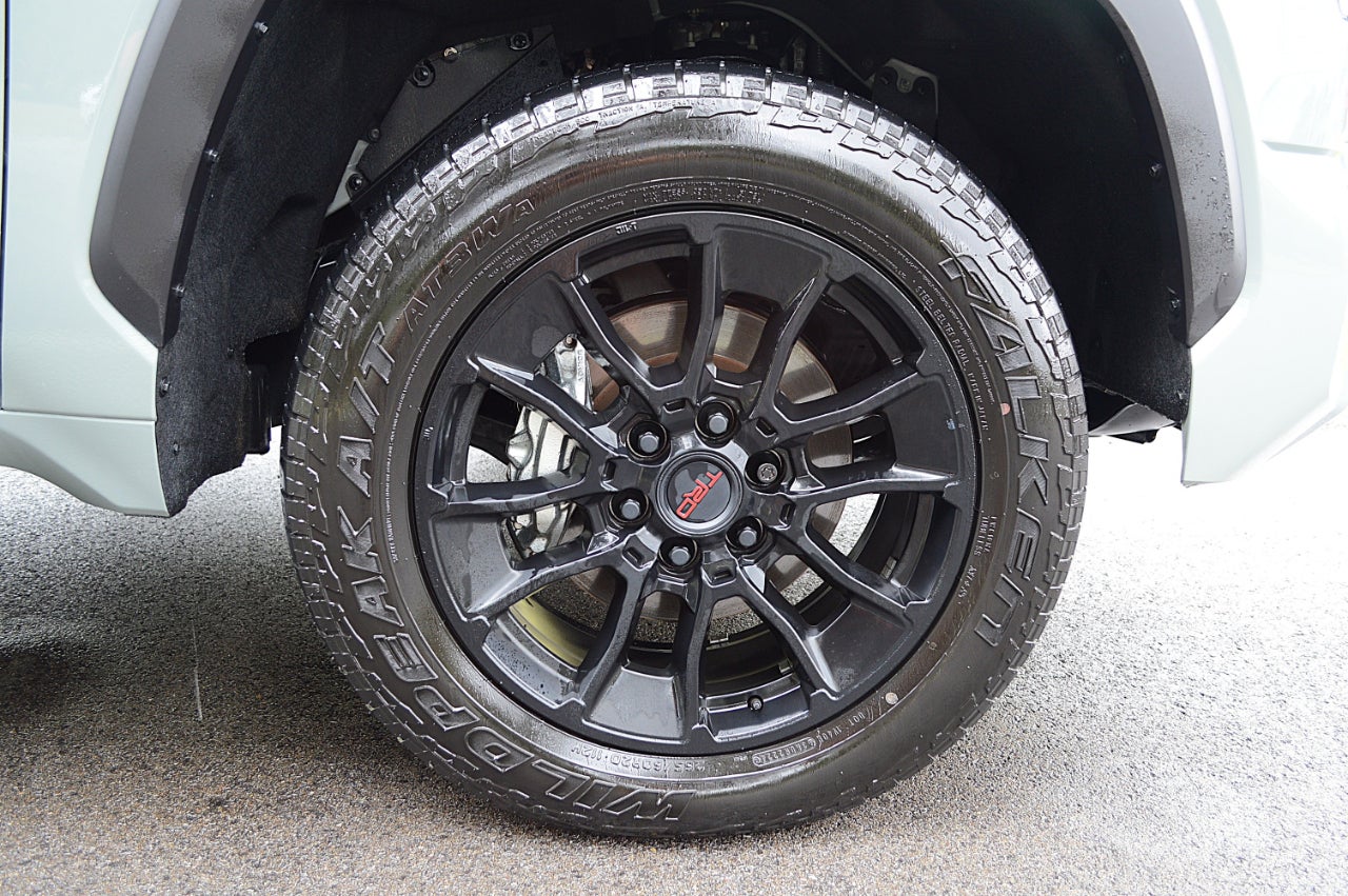 2025 Toyota Tundra SR5 CrewMax 4WD