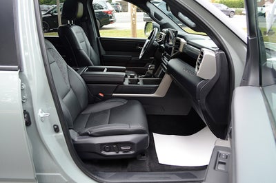 2025 Toyota Tundra SR5 CrewMax 4WD