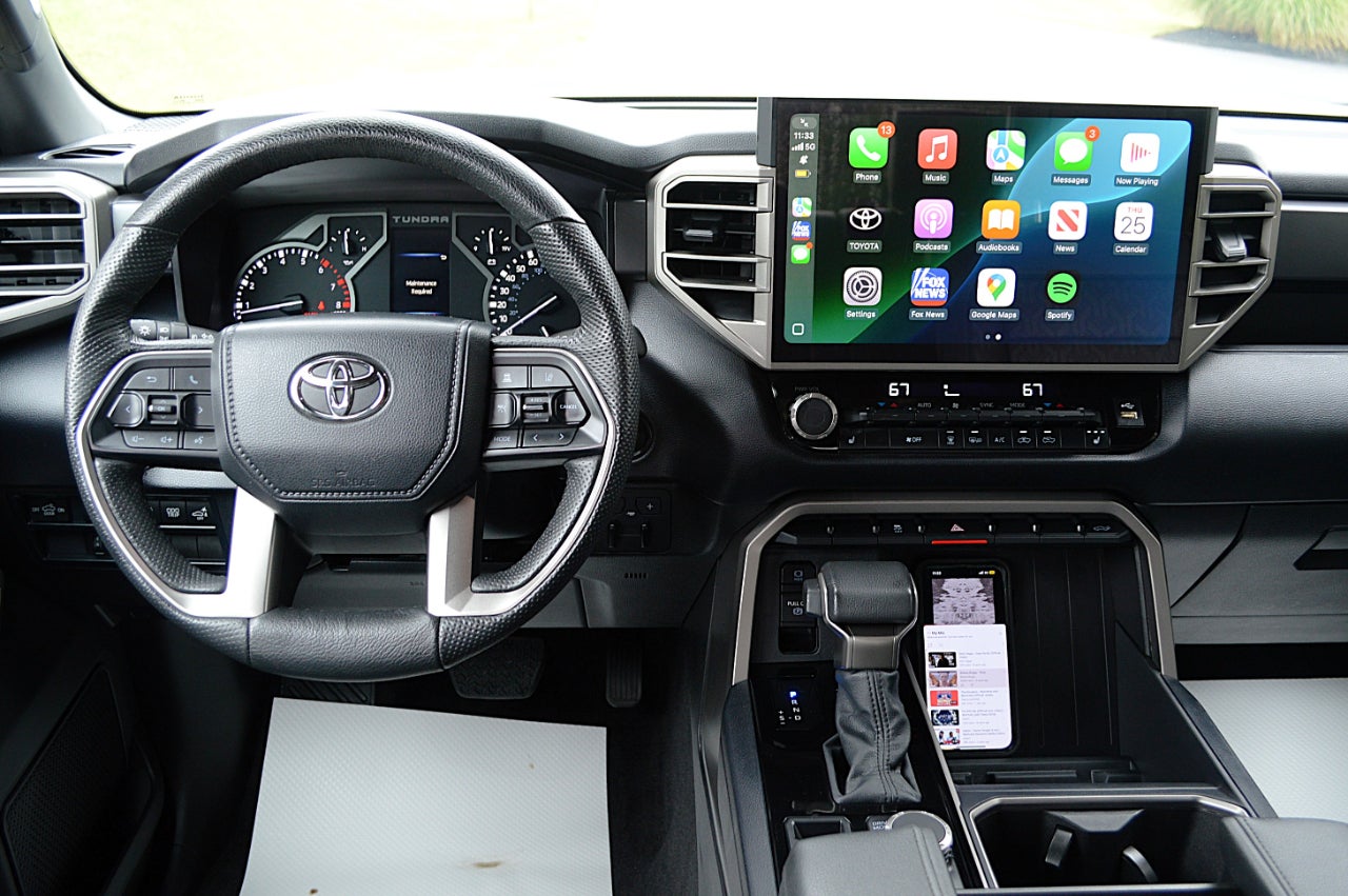 2025 Toyota Tundra SR5 CrewMax 4WD