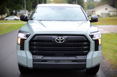 2025 Toyota Tundra SR5 CrewMax 4WD