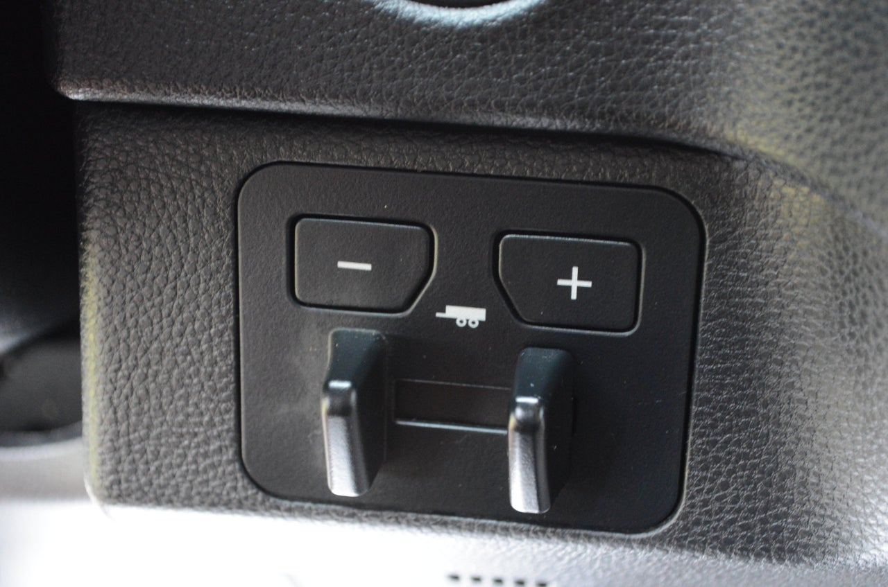 2025 Toyota Tundra SR5 CrewMax 4WD