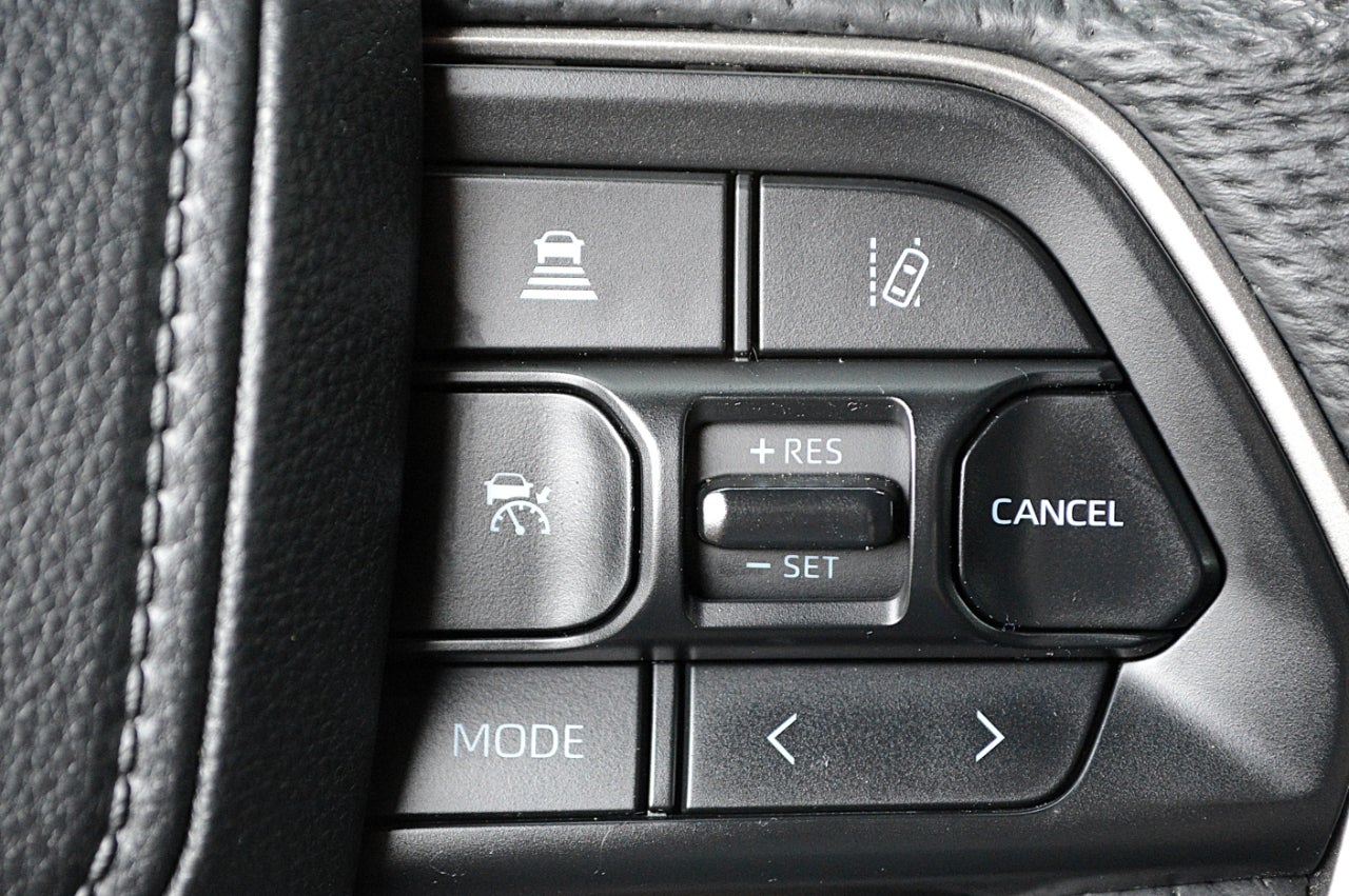 2025 Toyota Tundra SR5 CrewMax 4WD