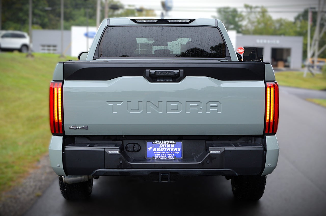 2025 Toyota Tundra SR5 CrewMax 4WD