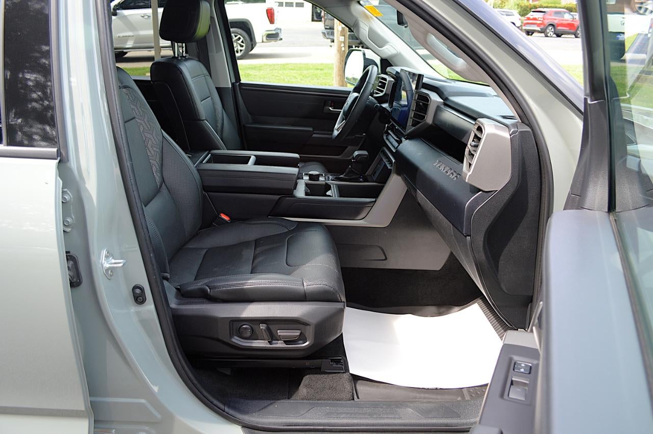 2023 Toyota Tundra SR5 CrewMax 4WD