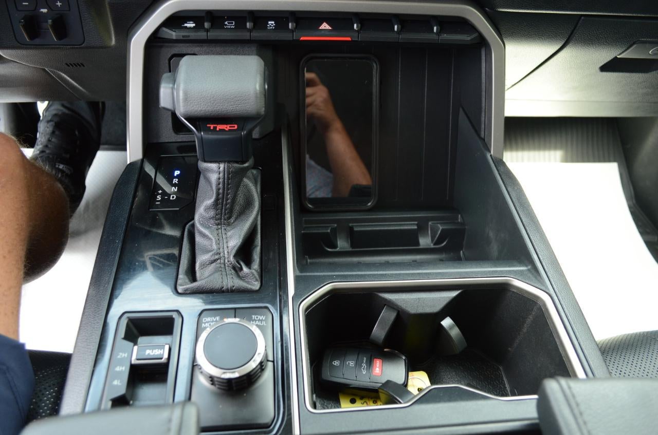 2023 Toyota Tundra SR5 CrewMax 4WD