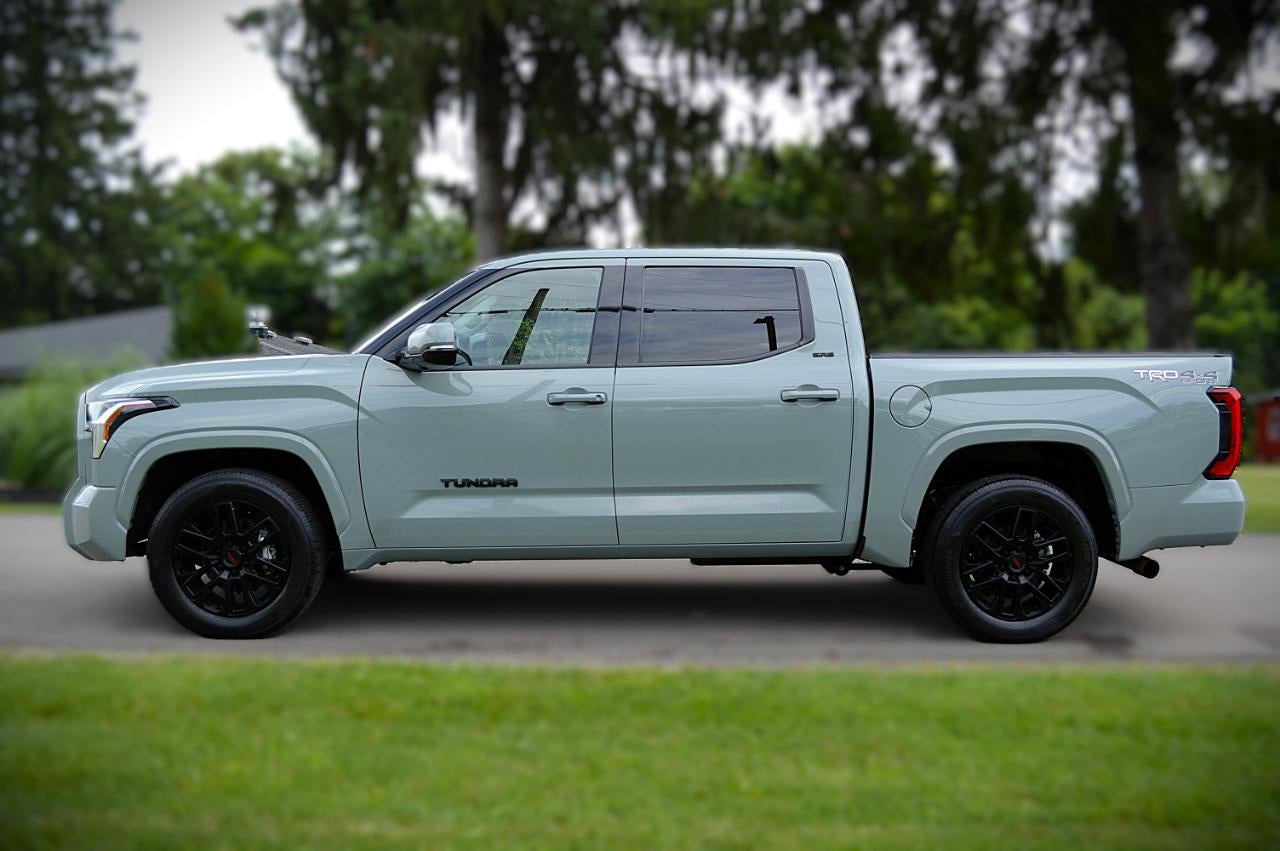 2023 Toyota Tundra SR5 CrewMax 4WD