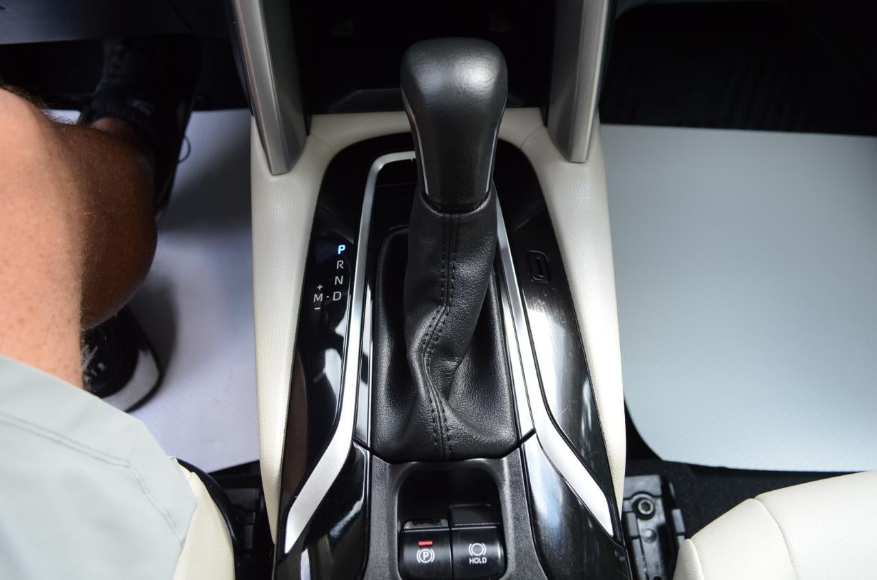 2024 Toyota Corolla Cross XLE AWD