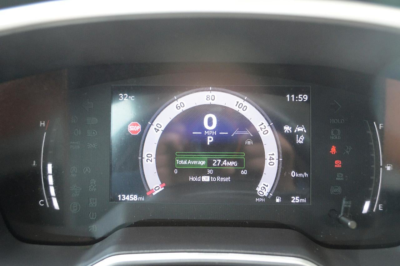 2024 Toyota Corolla Cross XLE AWD
