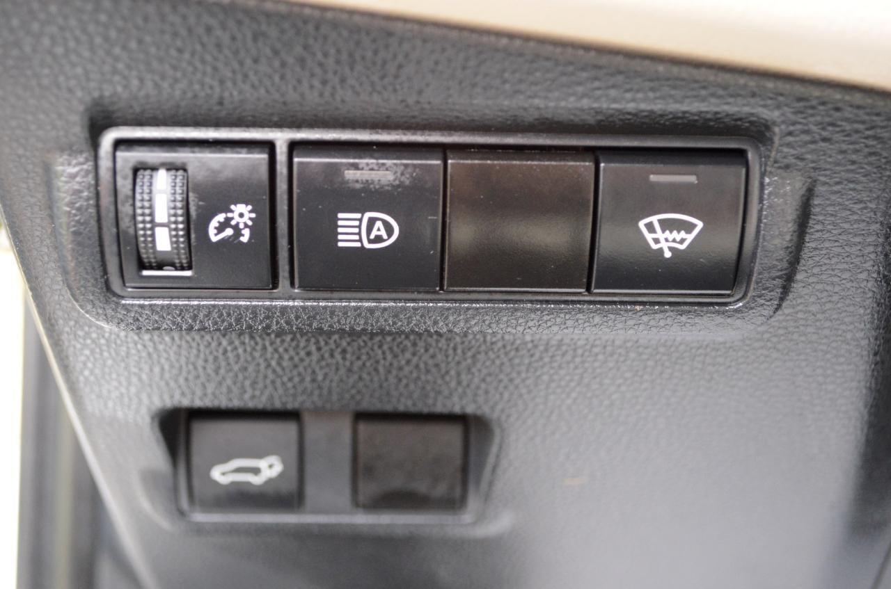 2024 Toyota Corolla Cross XLE AWD