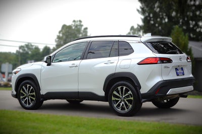 2024 Toyota Corolla Cross XLE AWD