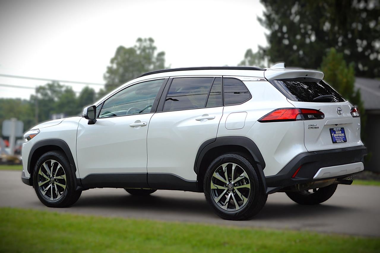2024 Toyota Corolla Cross XLE AWD