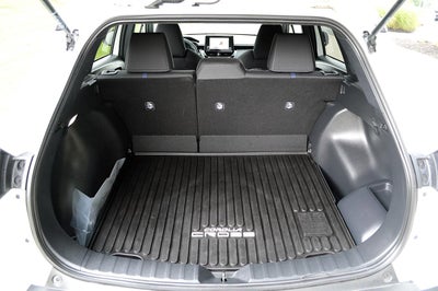 2026 Toyota Corolla Cross SE AWD