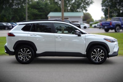 2026 Toyota Corolla Cross SE AWD