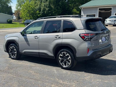2025 Subaru Forester Premium
