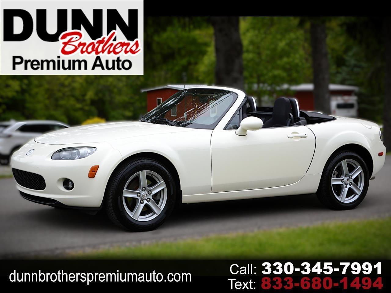 2008 Mazda MX-5 Miata 2.0 Auto Sport with Convenience Package's photo