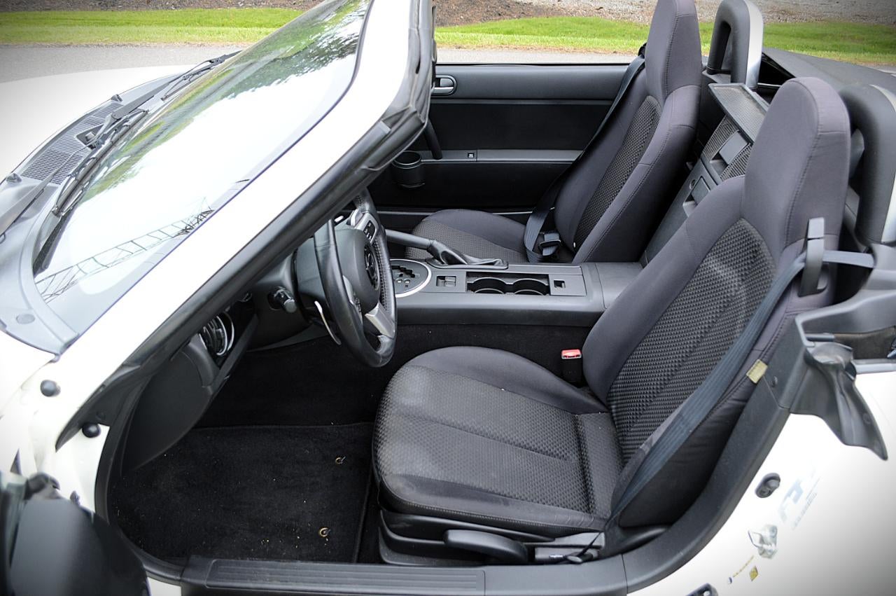 2008 Mazda Mazda MX-5 Miata Sport